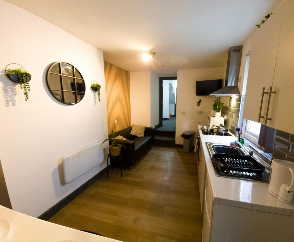 Apartamento Mega Value - 7 Beds, Keyless Entry, 5 Min Walk By Promise *